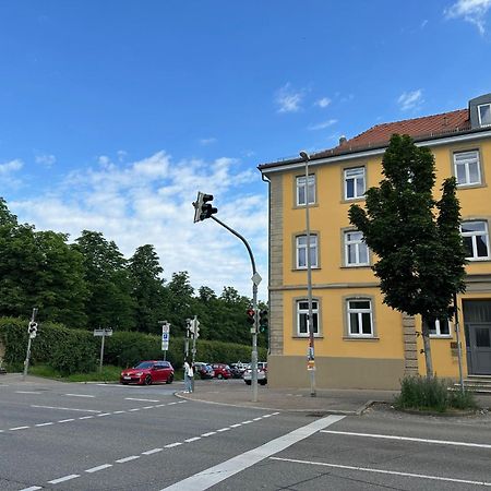 Bella Casa - Business&Family - 2 Zimmer Direkt Neben Schloss, Parkplatz, Smarttv, Netflix, Waschmaschine, 24H Checkin, 71Qm, Kingsizebett, Hotelbettwaesche Людвігсбург Екстер'єр фото