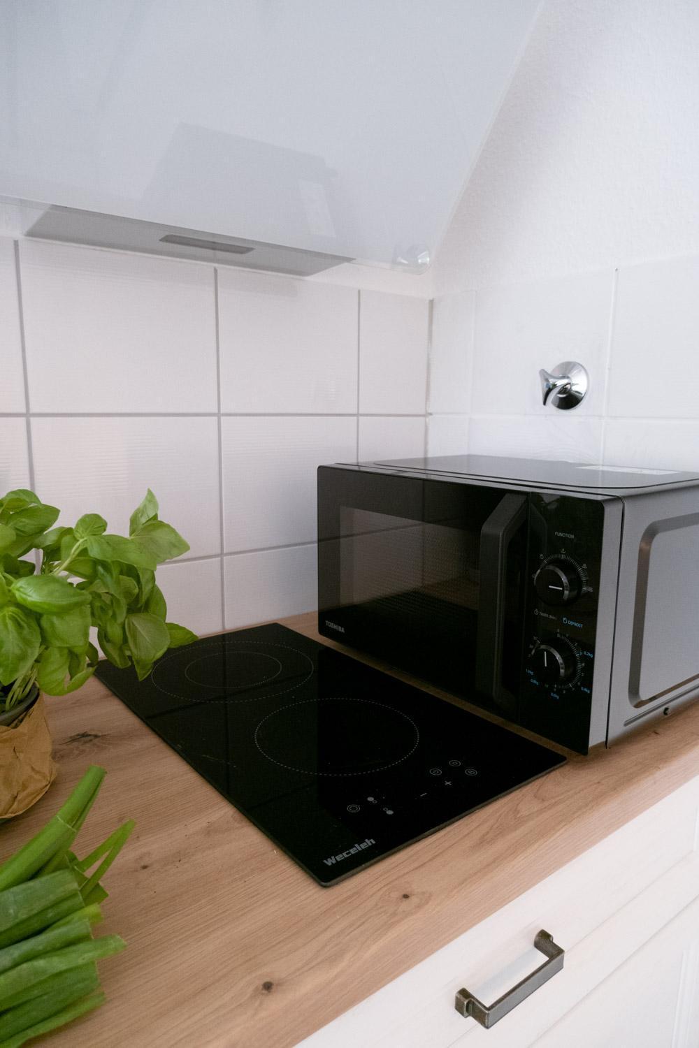 Bella Casa - Business&Family - 2 Zimmer Direkt Neben Schloss, Parkplatz, Smarttv, Netflix, Waschmaschine, 24H Checkin, 71Qm, Kingsizebett, Hotelbettwaesche Людвігсбург Екстер'єр фото